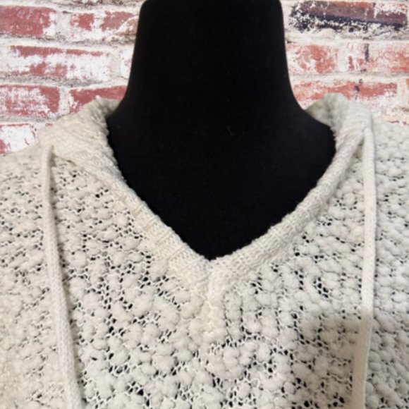 Off White Popcorn Sweater with Hood   T63020ML  NWT Boutique - Picture 3 of 11